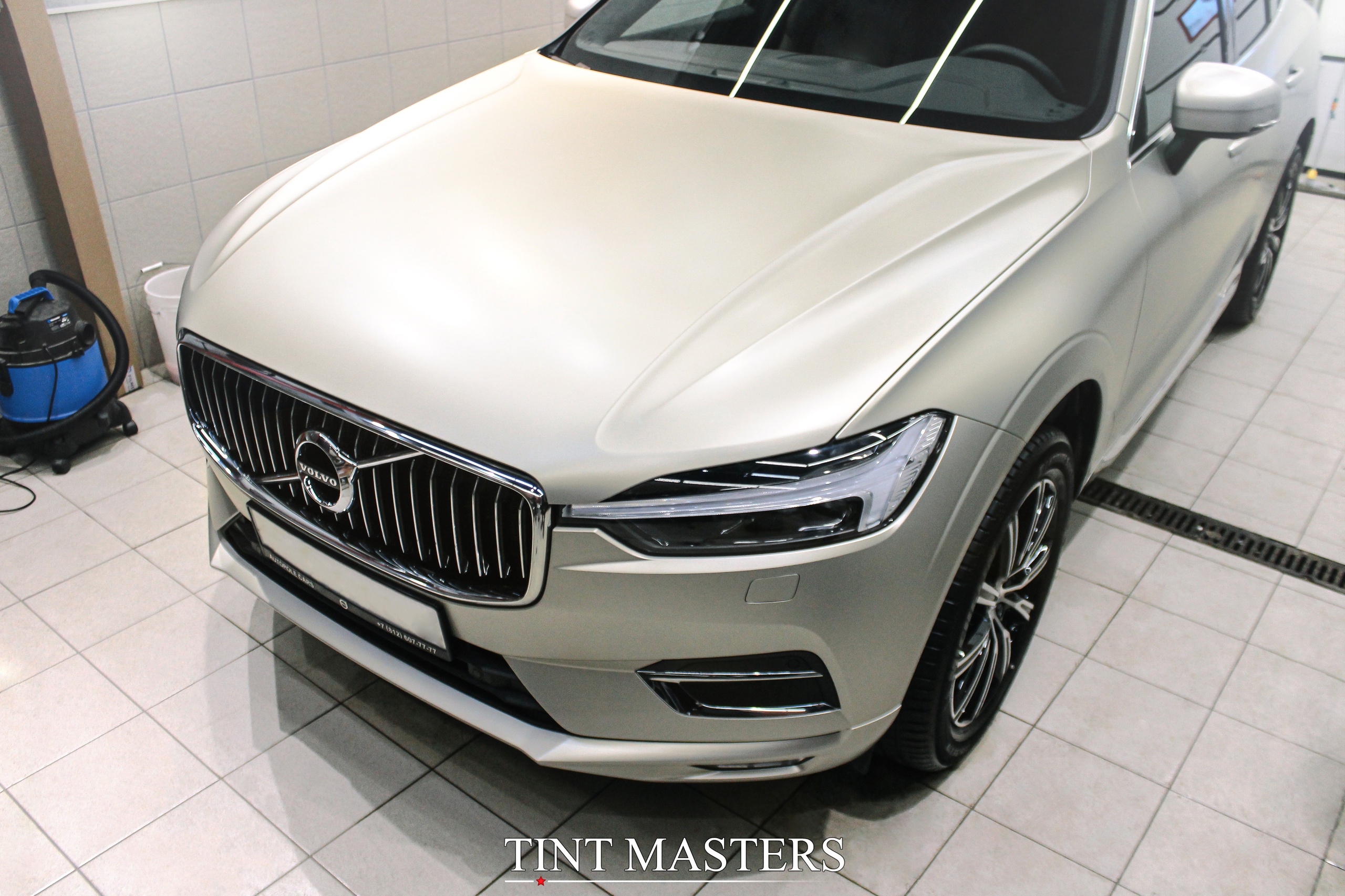 АвтоСтудия TINT MASTERS Кириши. Автосервис. Тонирование. Полировка.  Химчистка автомобилей